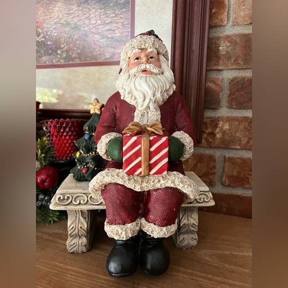 Rare Vintage 1984 2-pc Santa Clause and Stone Bench Decor‼️FINAL SALE - Picture 1 of 7
